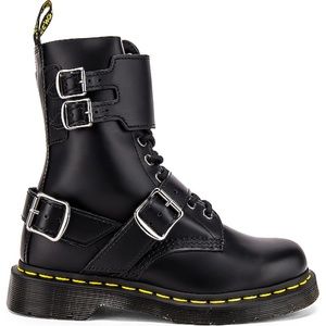 Dr. Martens Women's 1490 Joska Black Smooth US 8